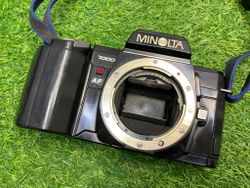 Minolta 7000