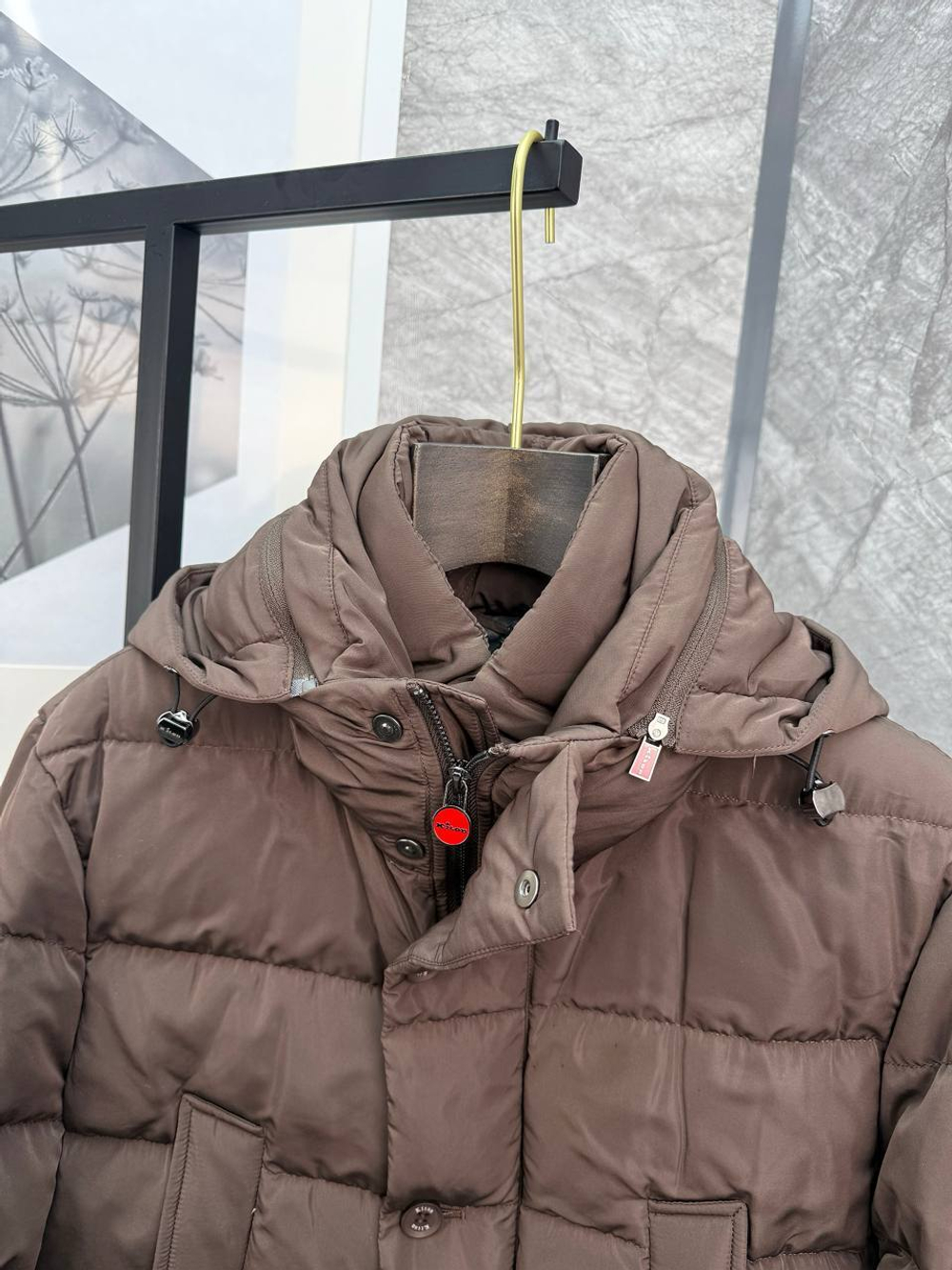 Пуховик Kiton