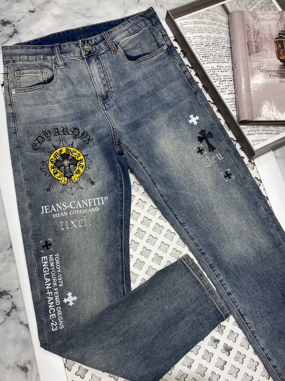 Джинсы Chrome Hearts