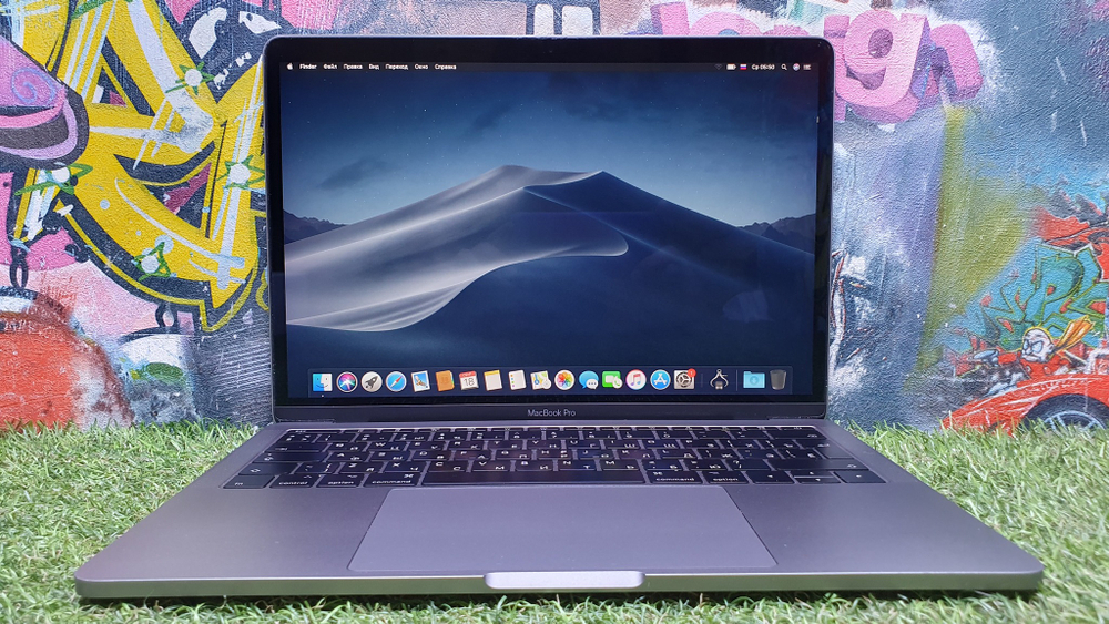 Macbook Pro 13 2017  A1708 i5/8Gb/256Gb