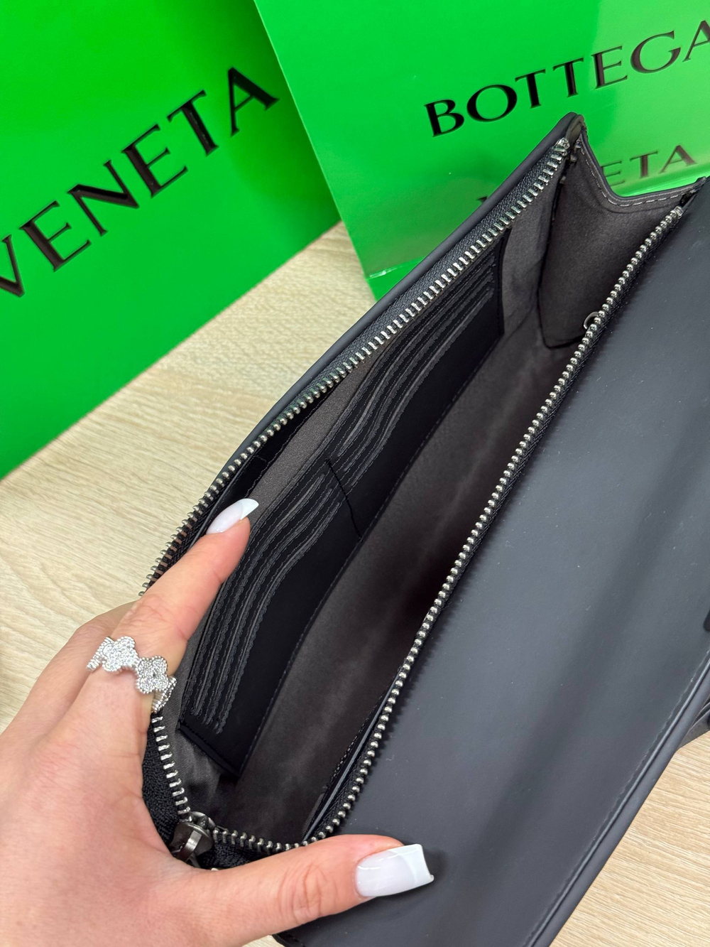 Клатч Bottega Veneta