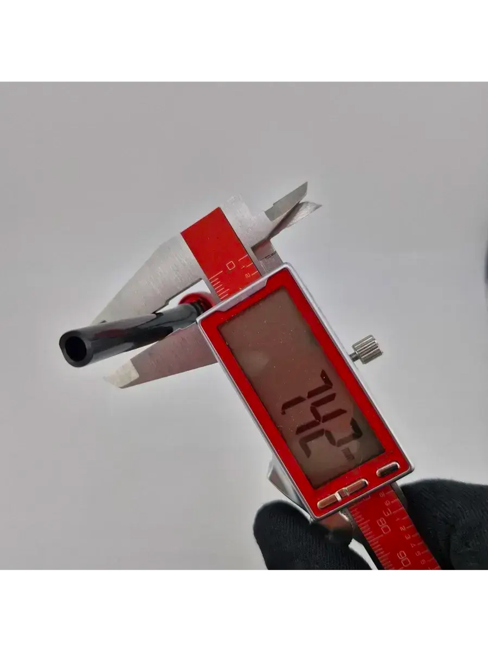 Клапан крышки бензобака