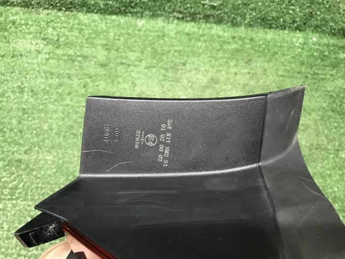 Фонарь правый внешний Geely Tugella (2019-2024)