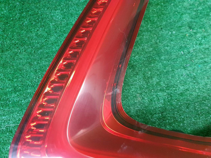 Фонарь правый Volvo XC40 (2017-н.в.)