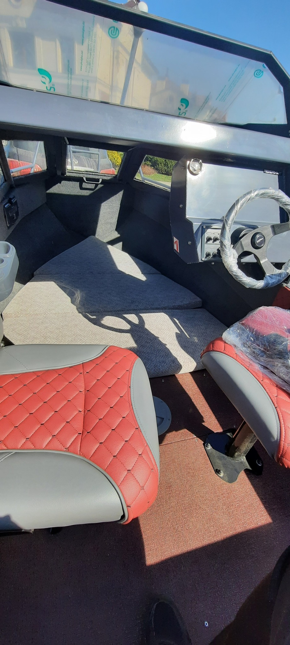 Лодка Беркут С-Кабин / Berkut S-Cabin Comfort