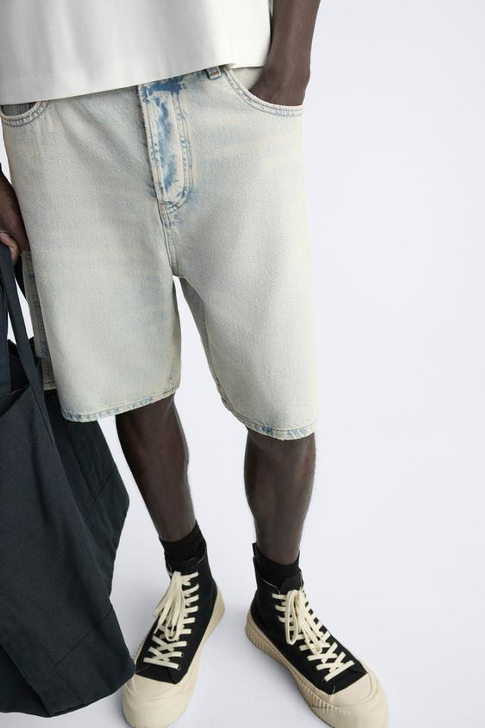 ZARA ДЖИНСОВЫЕ ШОРТЫ STRAIGHT-LEG, ЧЕРНИЛЬНО-СИНИЙ