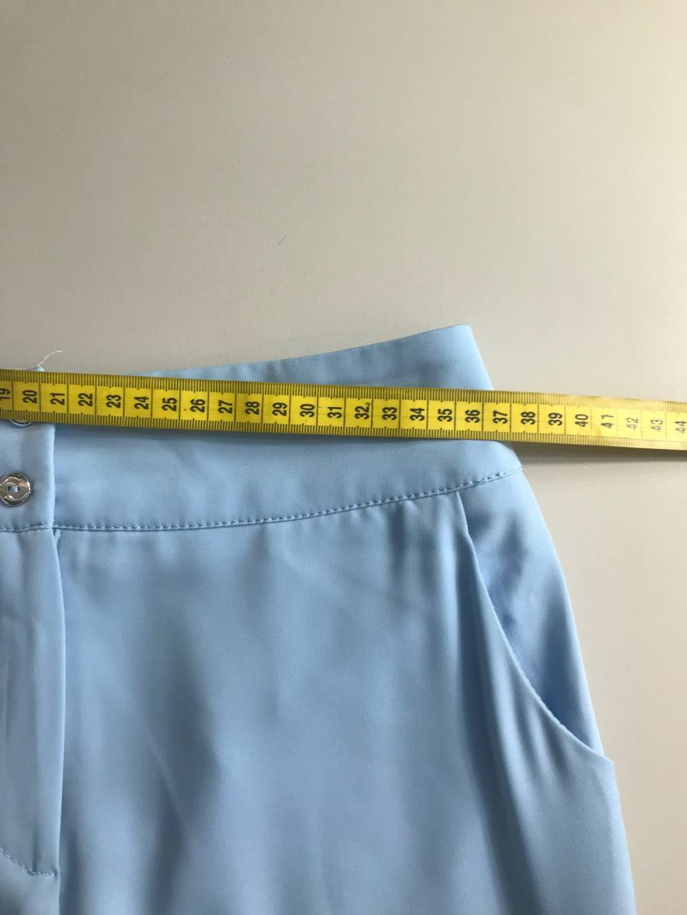 Брюки красивого голубого оттенка, визуально 44 размер