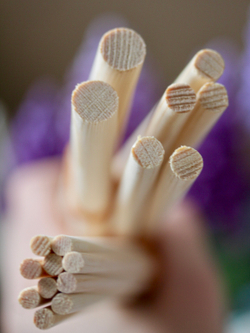 Набор круглых палочек из пробковой сосны 5 х 5 х 250 мм (10 шт)