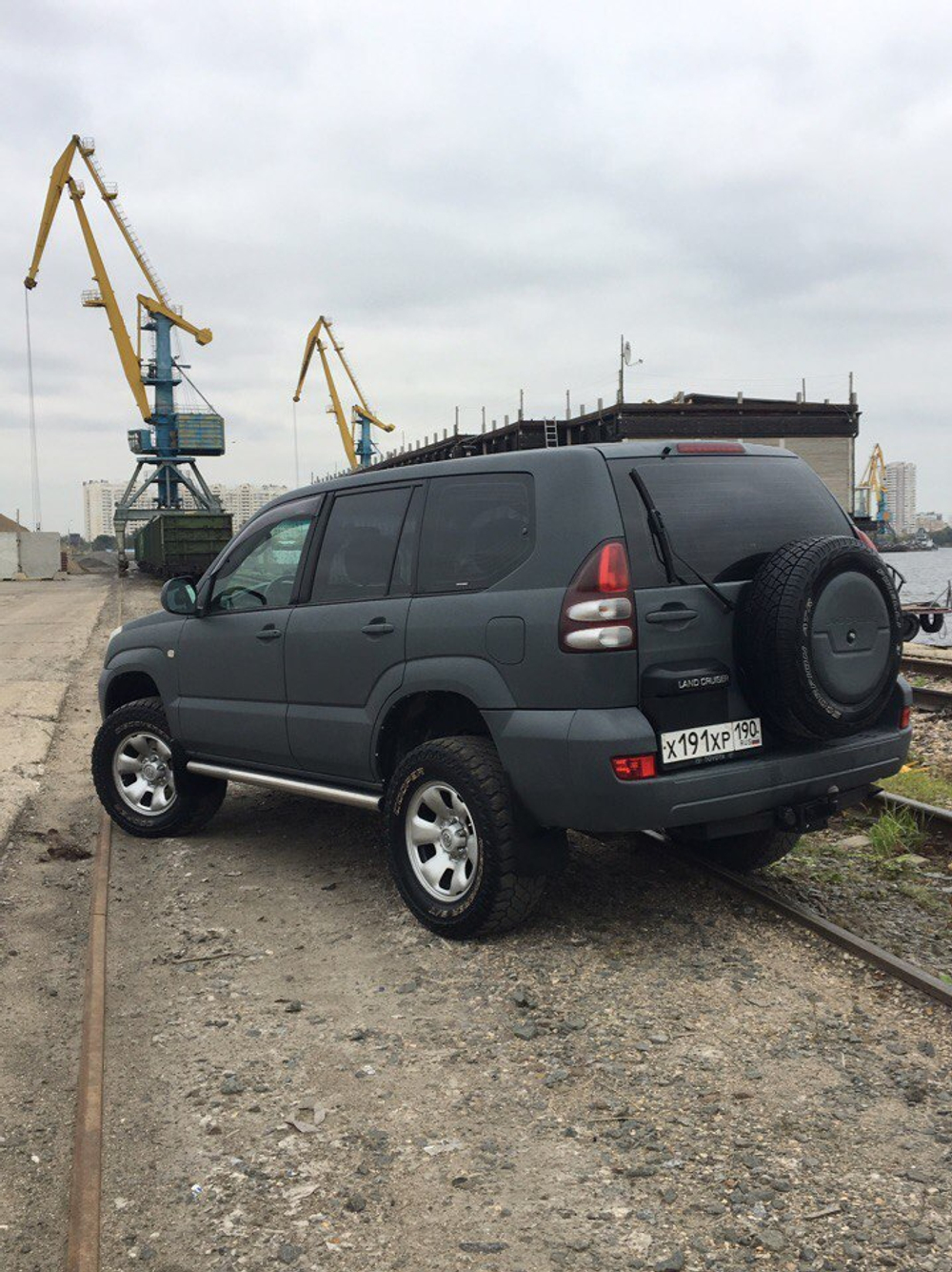 Покраска Раптором Toyota Prado 120