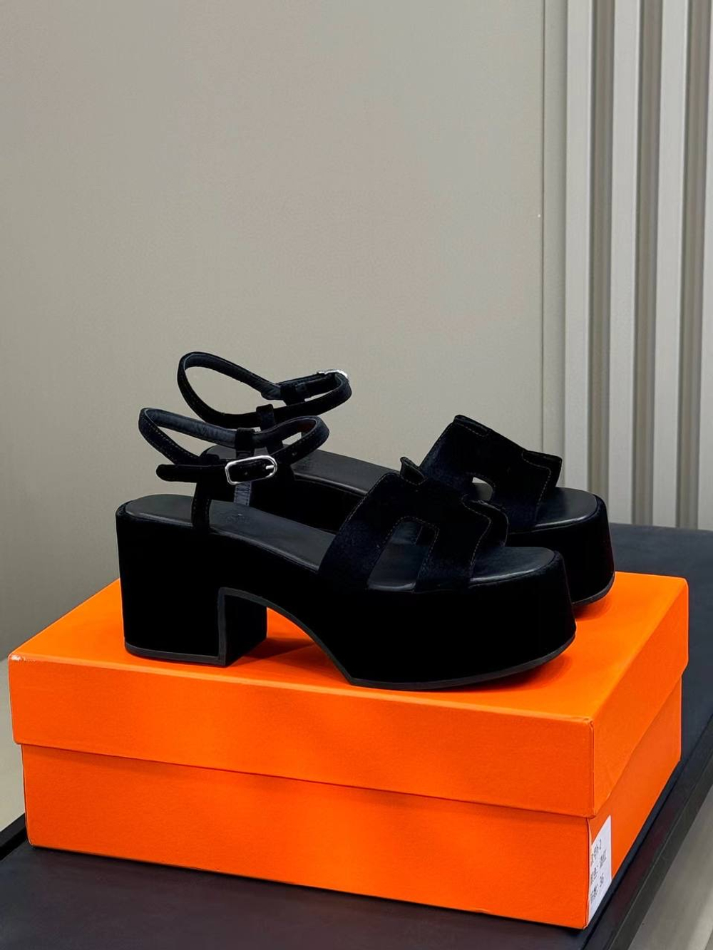 Босоножки Hermes