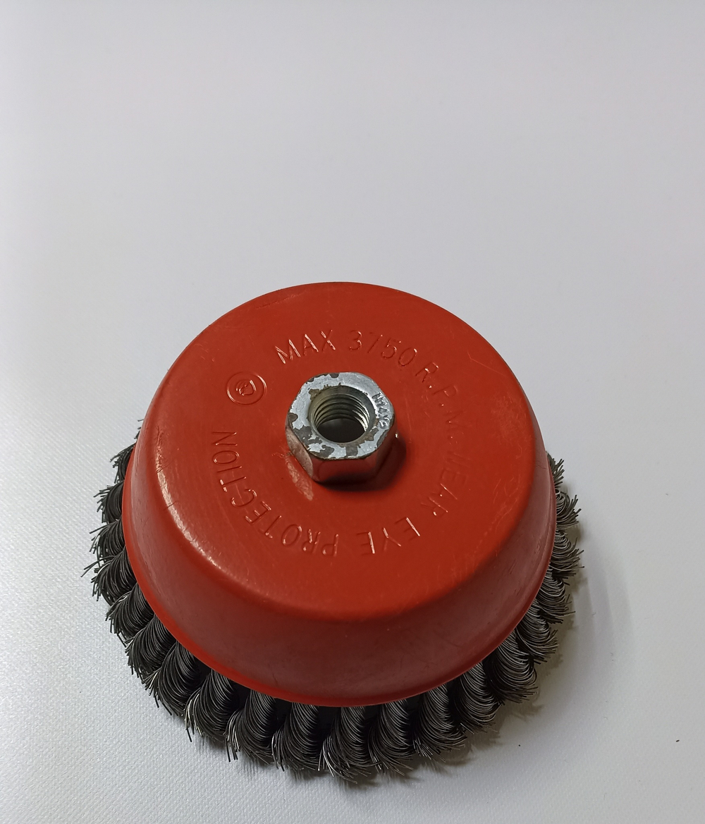 Кордщетка для УШМ чашеобразная витая, 150мм, M14, X-Pert