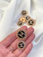 Пуговицы Шан. Черные Цепь