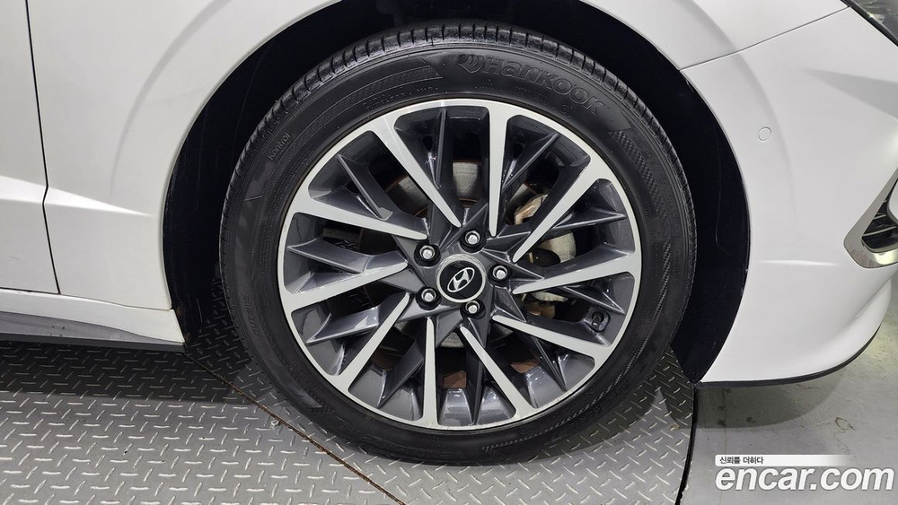 Hyundai Sonata (DN8) 2.0 (10.2019)