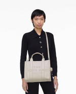 Сумка MARC JACOBS THE LEATHER MEDIUM TOTE BAG “Cotton Silver