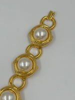 Браслет с «жемчугом»