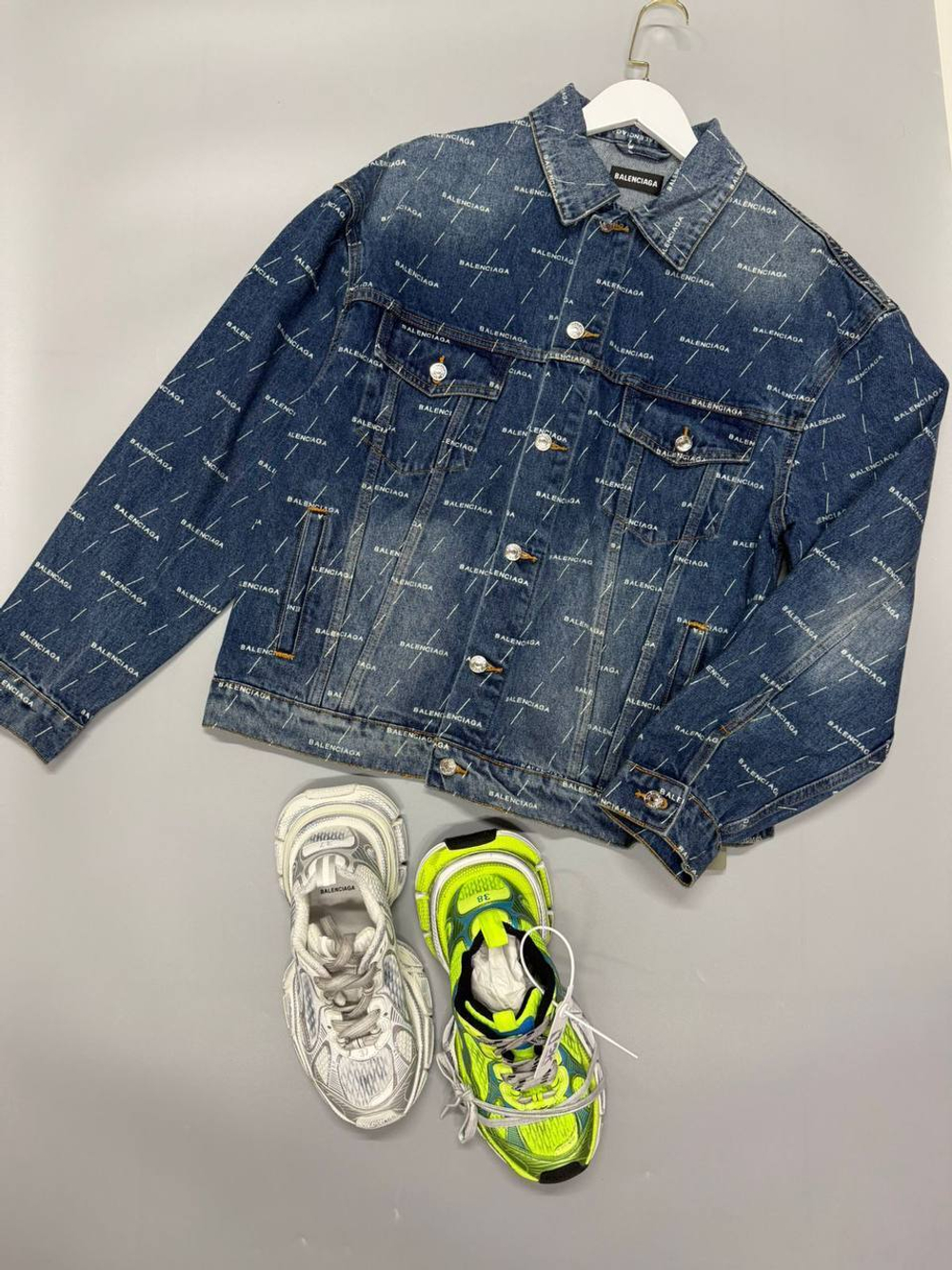 Джинсовка Balenciaga
