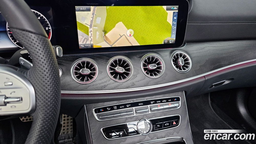 Mercedes-Benz E-Class W213 E220d Cabriolet (09.2020)