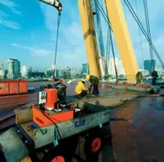 Гидронасос с электроприводом Holmatro 09 W 25 D