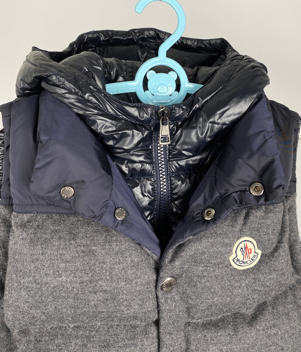 Жилет Moncler
