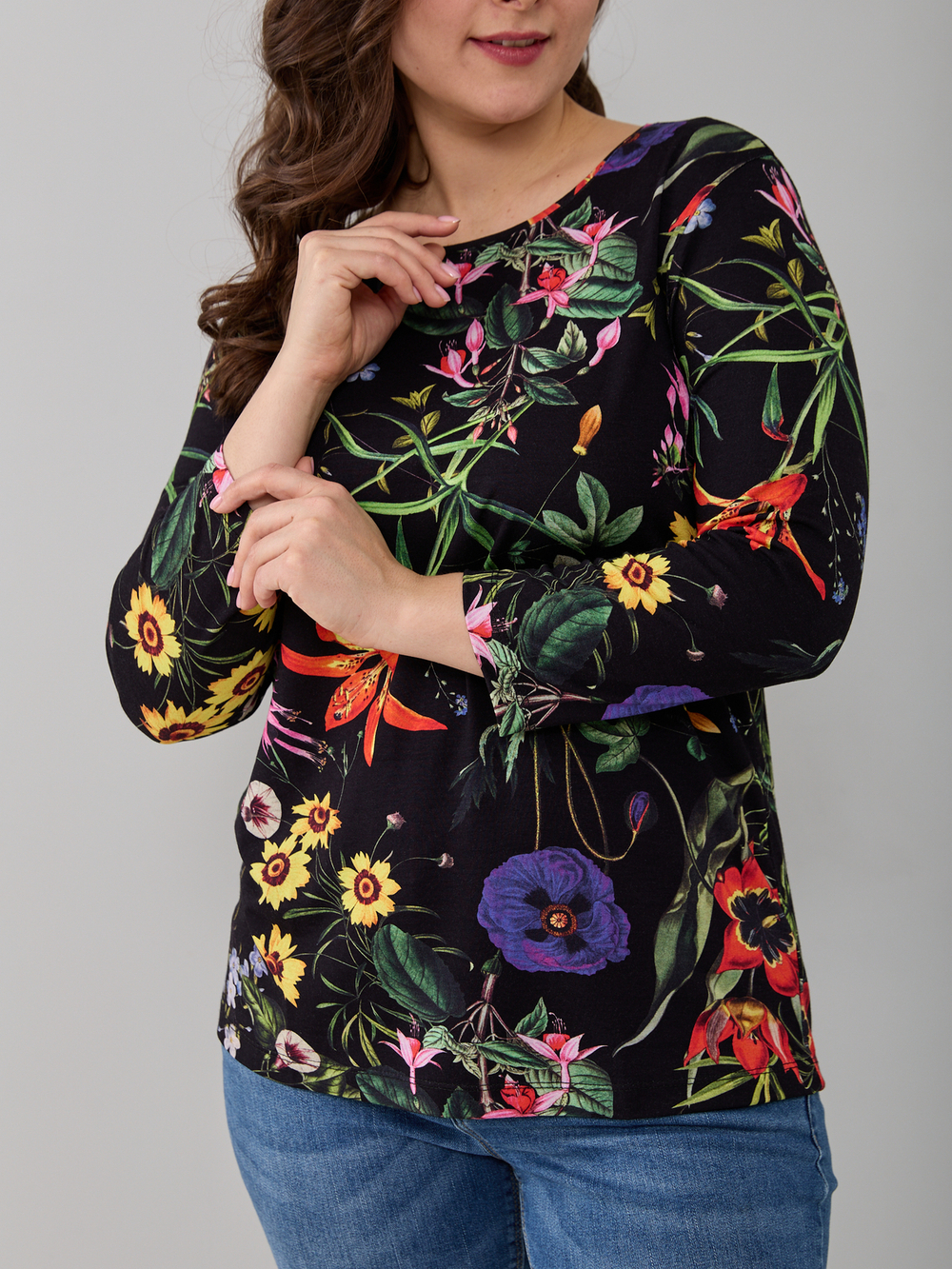 Лонгслив ЛНв-306/черный-полевыецветы