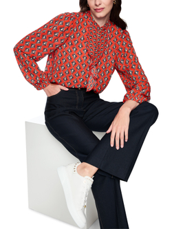 Блузка из полиэстера