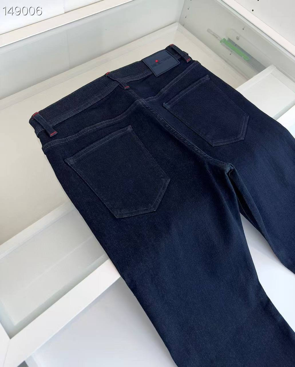 Джинсы Kiton