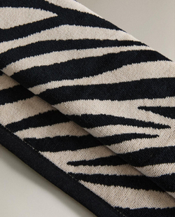 Zara Home - Велюровое банное полотенце с животным узором, черный, 90х150 см