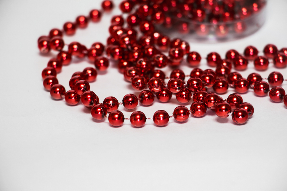 Бусы новогодние 1000х0,8см красный SYZL-2221002A