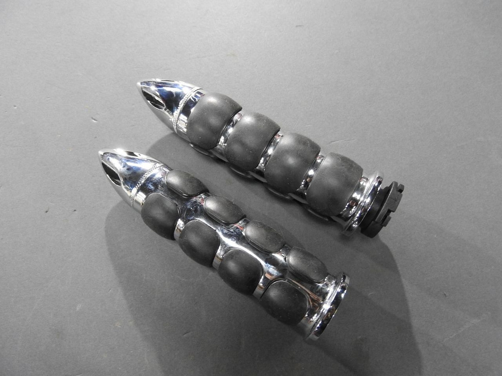 грипсы универсальные 25 мм TRHB114B-CD черные