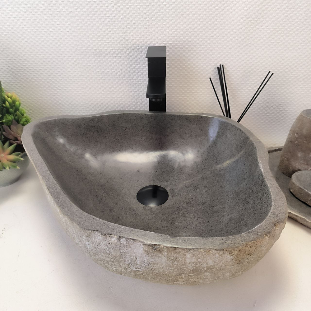 Раковина из речного камня RS-63397 (50*42*16) 0123