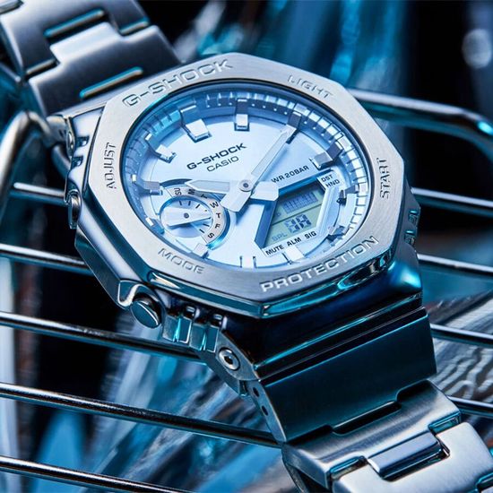 Наручные часы Casio GM-2110D-2A