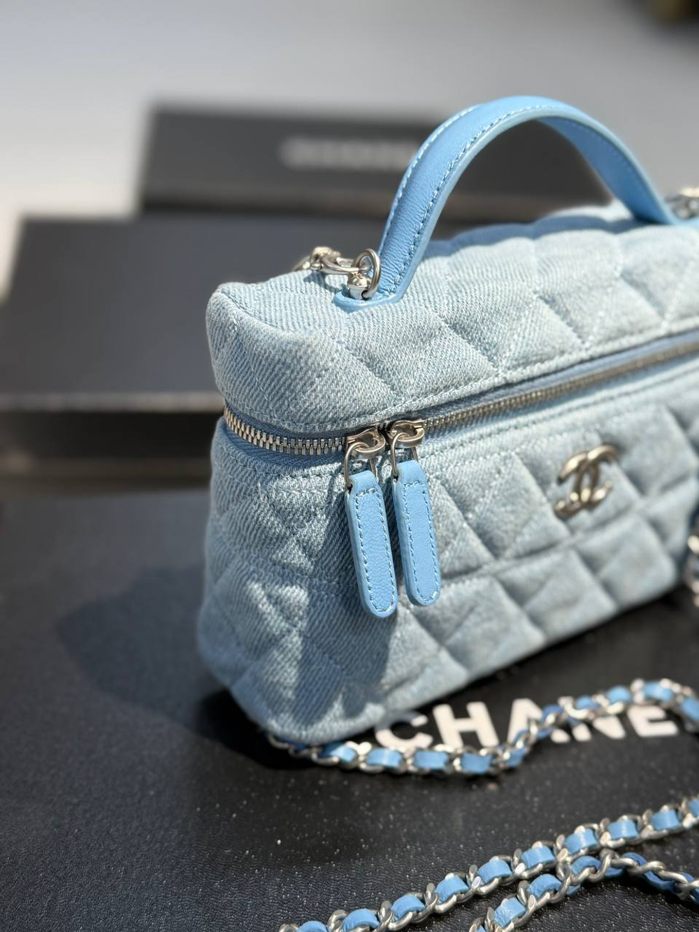 Сумка CHANEL