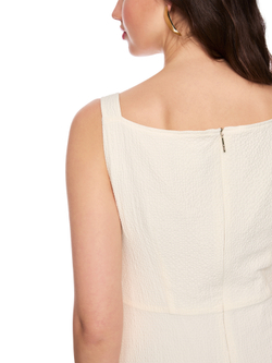 Платье из вискозы