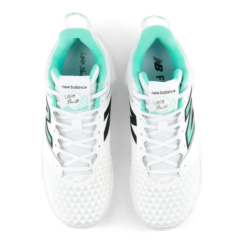 Женские Кроссовки теннисные New Balance FuelCell Coco CG2 - white