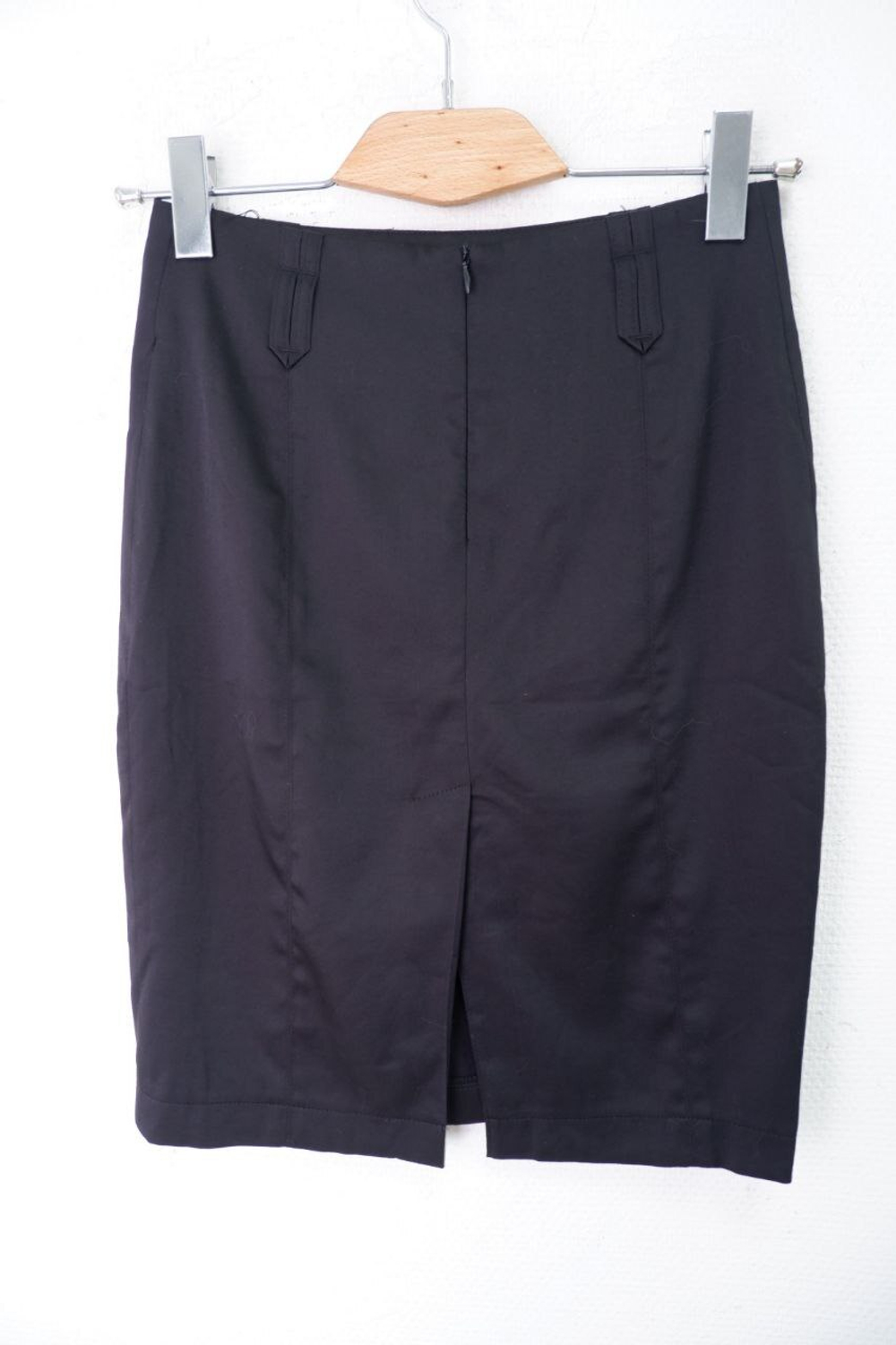 Юбка Emka для офиса 42 размер