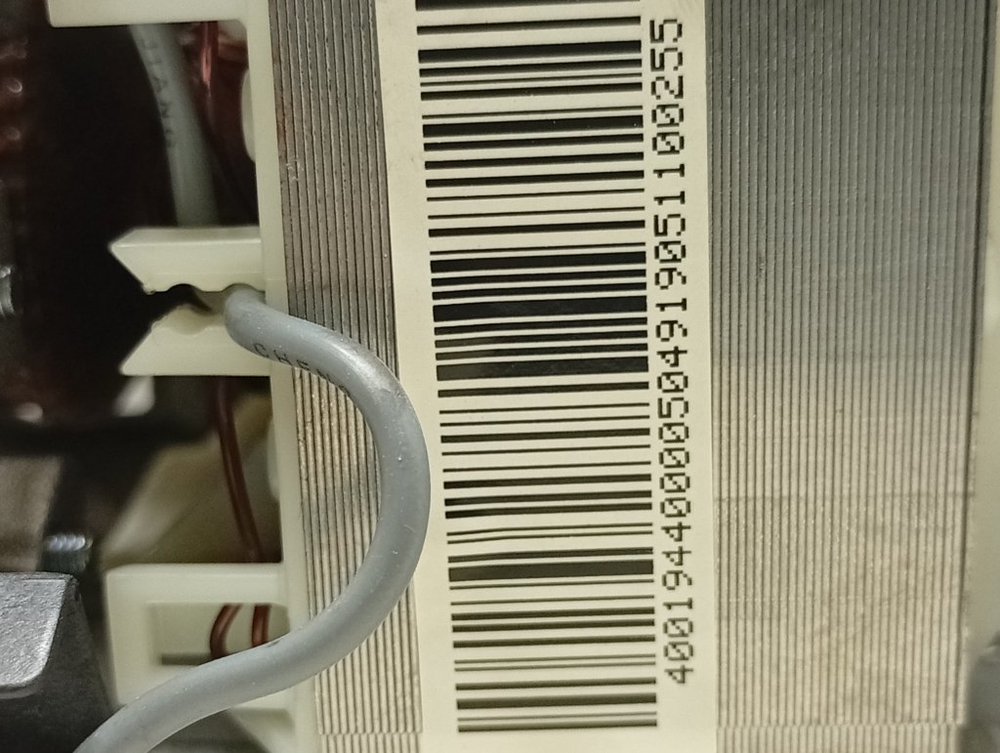 CS41061DB1/2-07 кт53 Двигатель для стиральной машины Candy 41025049 б/у 6 контактов