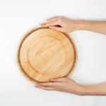 Деревянная плоская тарелка из сибирского кедра серии "ПАНАДА" 270 мм T168