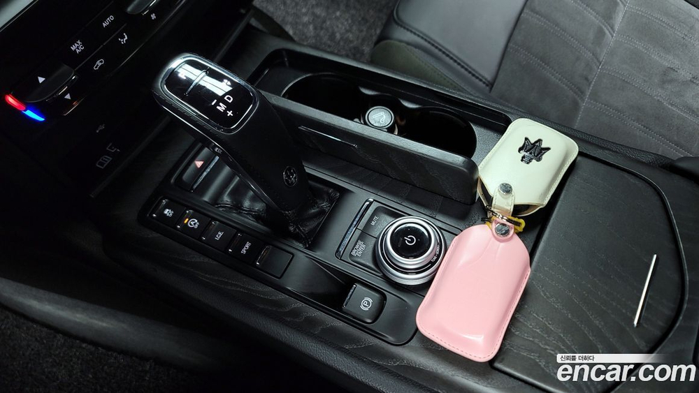 Maserati Ghibli 2.0 프라그먼트 Editions (06.2022)