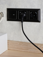 BRITE Розетка 1-местная с заземлением с защитными шторками 16А с USB A+A 5В 2,1А РЮш10-1-БрЧ черный IEK