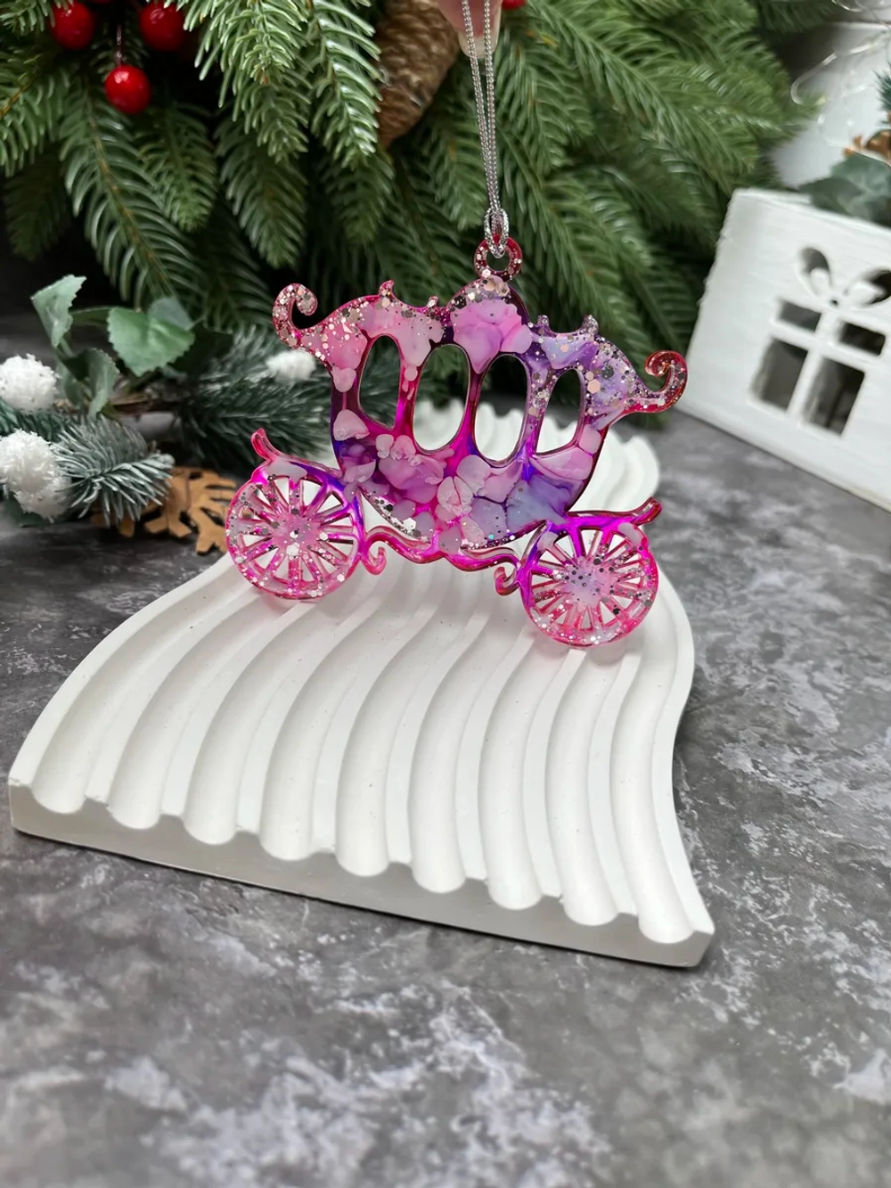 Новогодняя елочная игрушка Карета