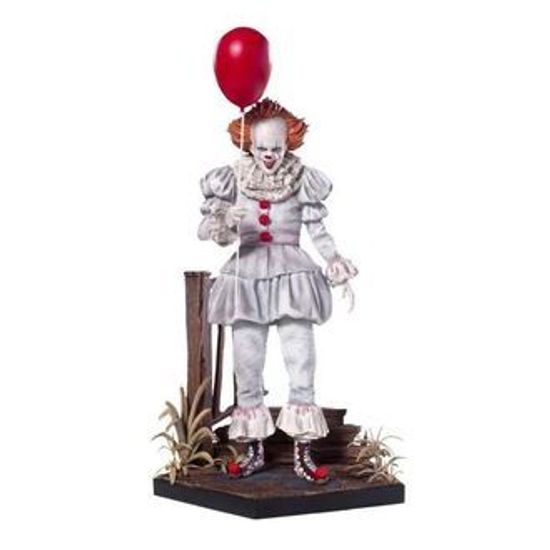 Фигурка Pennywise Пеннивайза It Оно 1/10