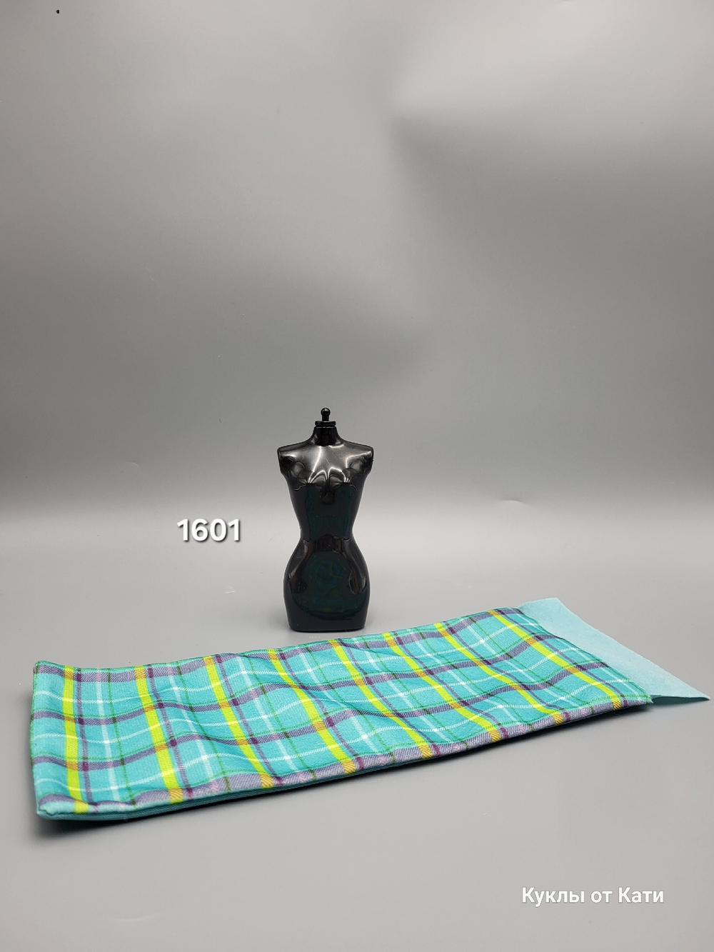 Аксессуар для куклы Барби винтаж - спальный мешок 01601