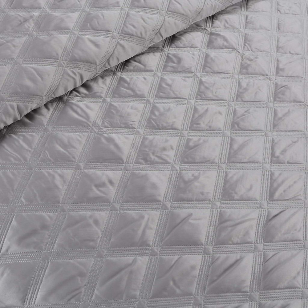 Покрывало 230х250 и 2 наволочки Sofi De MarkO Шармель серо-голубое Китай фрагмент