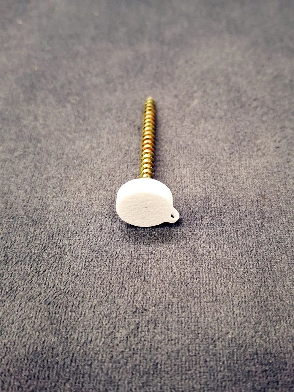 Пластиковые заглушки для саморезов, черные - 100 шт.