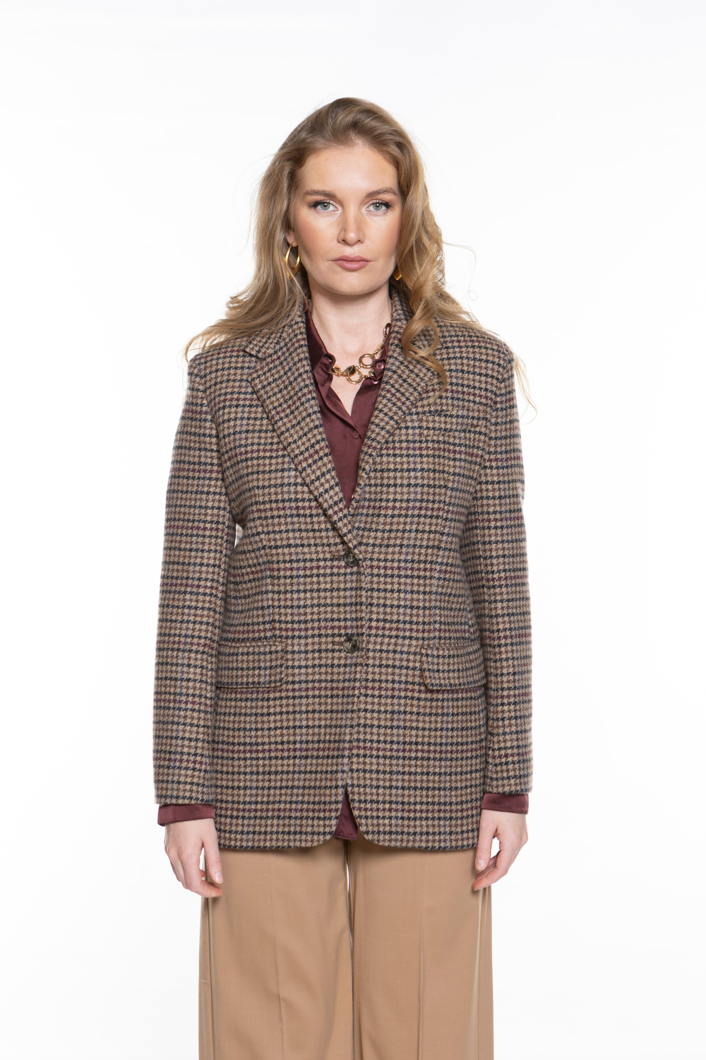 ШЕРСТЯНОЙ ПИДЖАК В ШАТЛАНДСКОМ СТИЛЕ