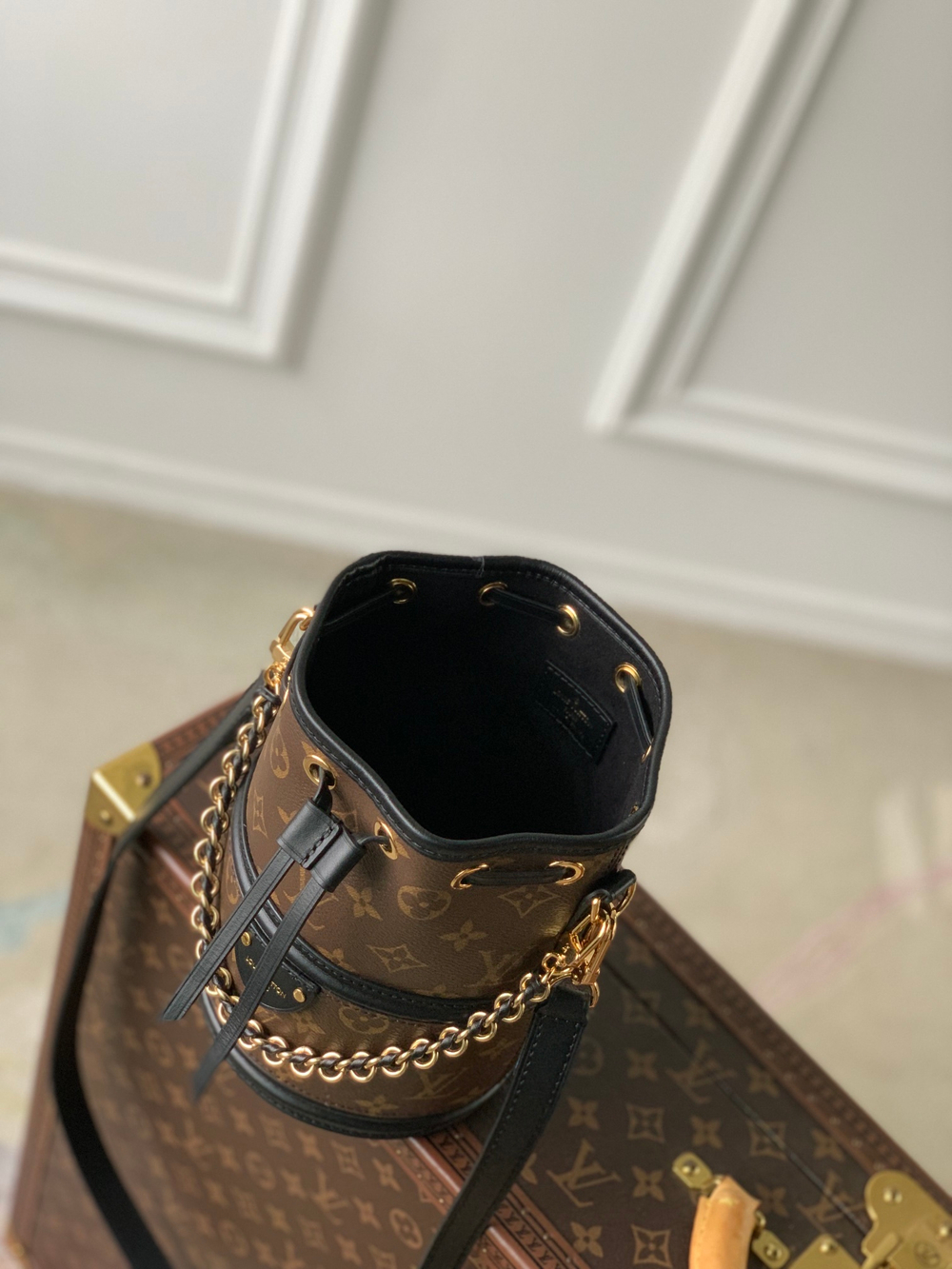 Louis Vuitton Canoe