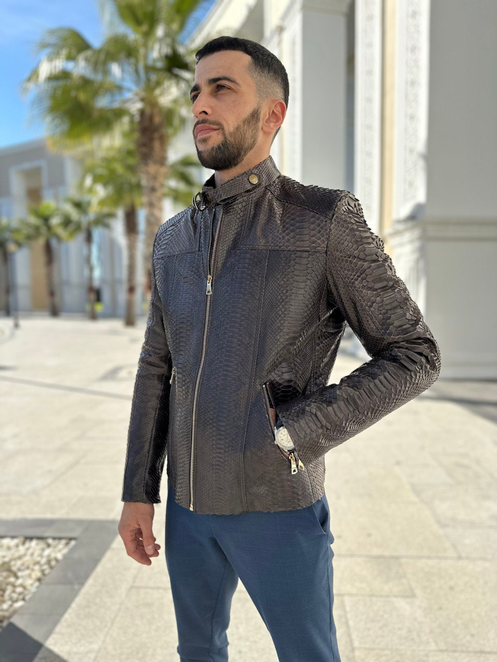 Кожаная куртка из крокодила