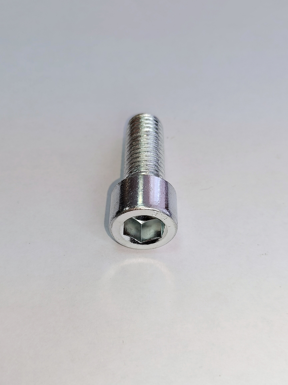 12х30 ОЦ. Винт П/Р с внут.шестигр. к.п.8.8 DIN912 (10 шт)