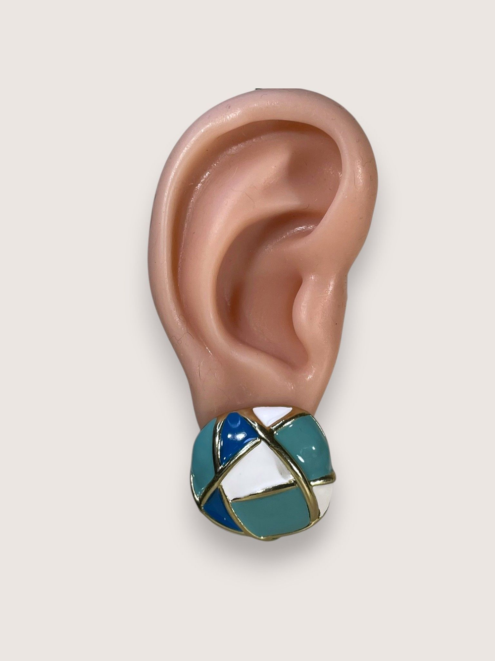 Серьги пусеты объемные