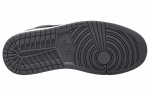 Кроссовки Jordan Air Jordan 1 (Женская размерная сетка)